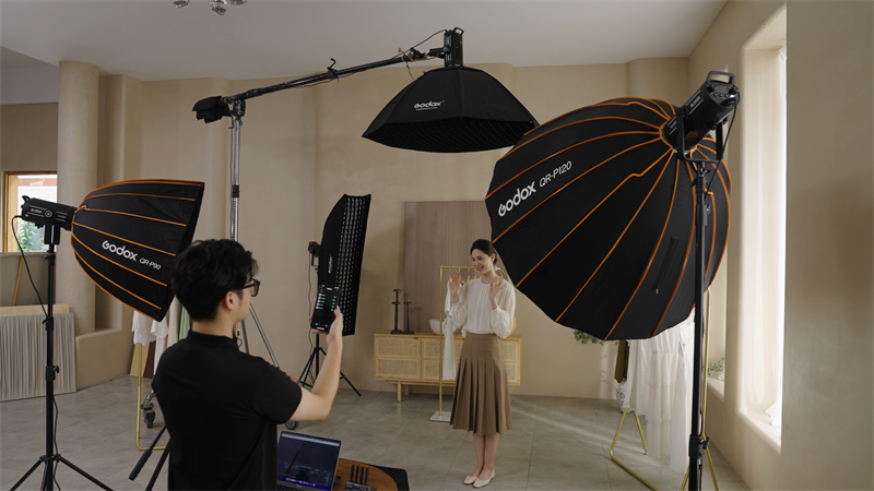 Lighting Godox